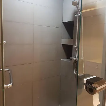 The Patio Condo คอนโดวิวทะเล Floor 6 Bang Saen Exterior photo