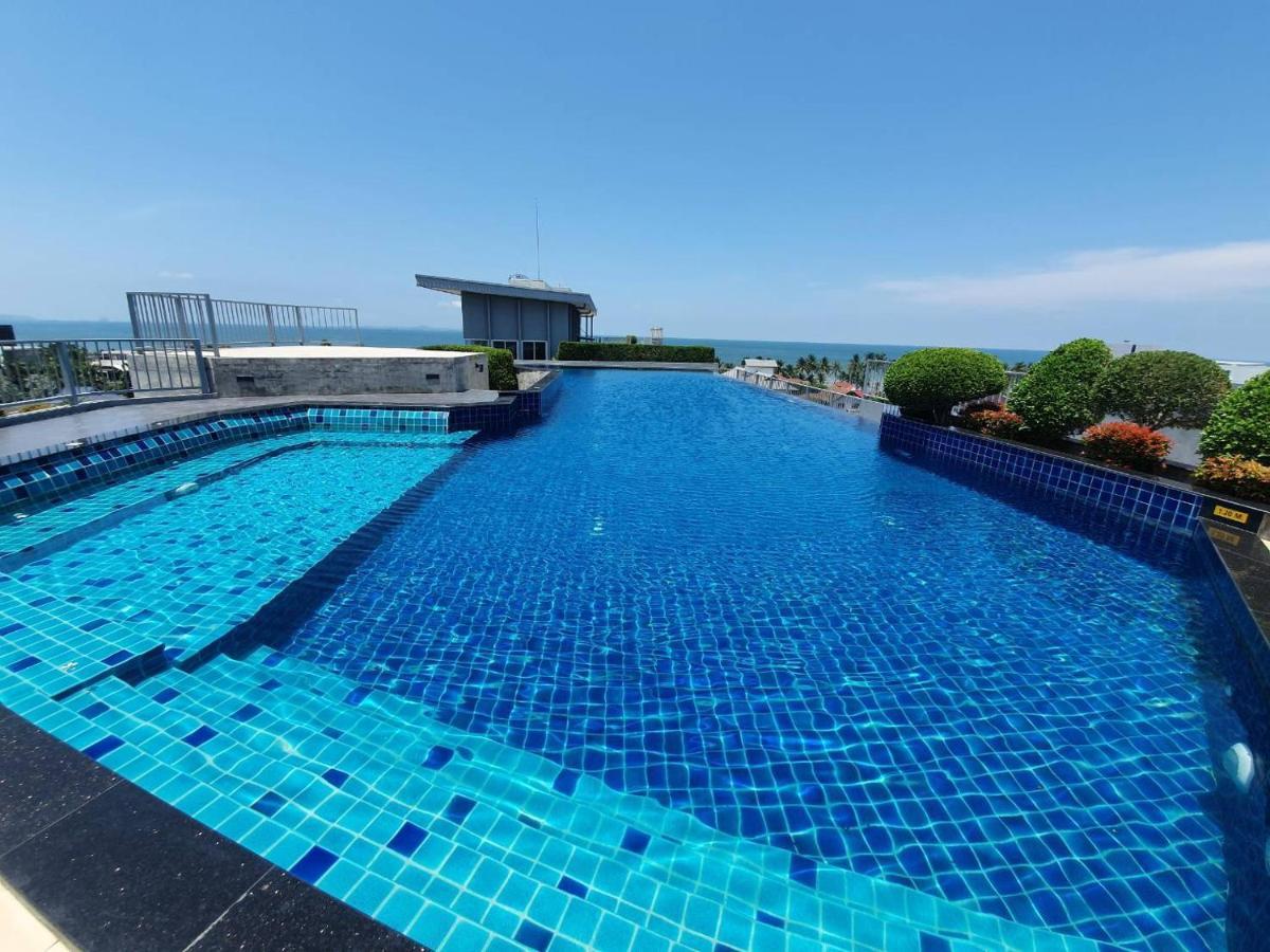 The Patio คอนโดวิวทะเล Floor 6 Apartment *